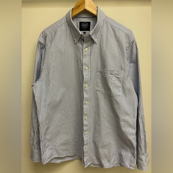 Charles Tyrwhitt Other - Charles Tyrwhitt L Button Up Shirt Long Sleeve Blue & White Striped Slim Fit